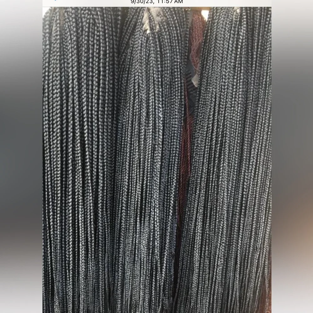 28" Full lace Knotless box braid Hand Braided color 1 Black NEW - Picture 3 of 4